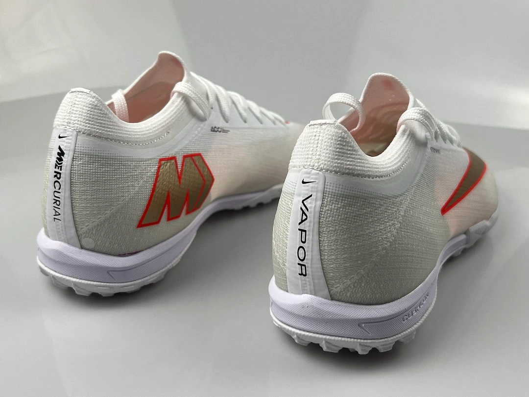 Nike Mercurial TF — cor 37